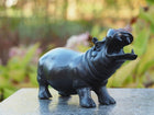 Bronzen beeld Hippo 12x7x20cm - Doika - Bronzen beeld - Doika - 5410807004081 - AN0408BR-B