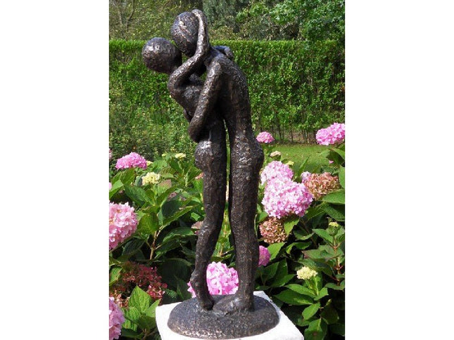 Bronzen beeld Modern liefdespaar 48x19x20cm - Doika - Bronzen beeld - Doika - 5410807017289 - AN1728BR-BI