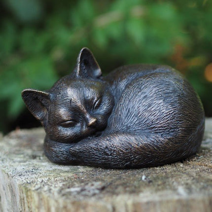 Bronzen beeld Slapende poes 9x14x11cm - Doika - Bronzen beeld - Doika - 5410807012284 - AN1228BR-B