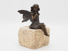 Bronzen beeld Zittend elfje 15x8x13cm - Doika - Bronzen beeld - Doika - 5410807912294 - AN1229BR-B