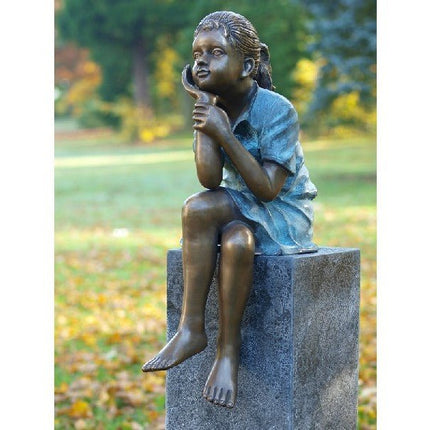 Bronzen beeld Zittend meisje 64x22x30cm - Doika - Bronzen beeld - Doika - 5410807006399 - AN0639BR-V