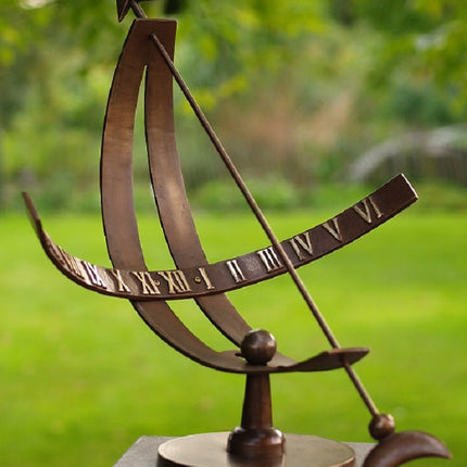 Bronzen Zonnewijzer 49x40x40cm - Doika - Zonnewijzer - Doika - 5410807003862 - GA0386BR-B