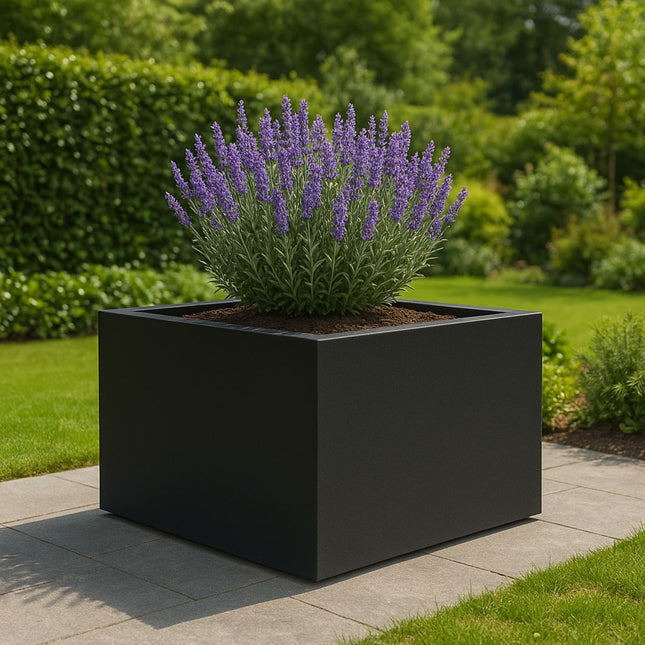 GARDRA Polyester plantenbak 120x120x60 cm - Gitzwart (RAL 9005) - Doika - Plantenbak - GARDRA -  - DOIKA-AP-07.3-RAL-9005