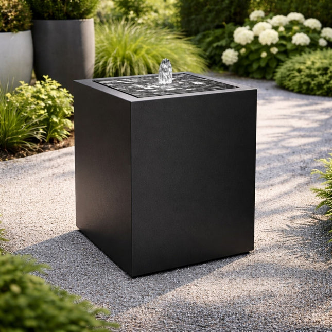 Vierkante aluminium watertafel met fontein 60x60x70cm 23kg - Gitzwart (RAL 9005) - Doika - Watertafel - Geroba -  - TaulaQA5