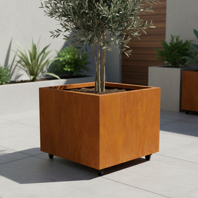 Vierkante cortenstalen plantenbak met wielen 80x80x60 cm - Doika - Plantenbak - Geroba -  - ArtesaWH5